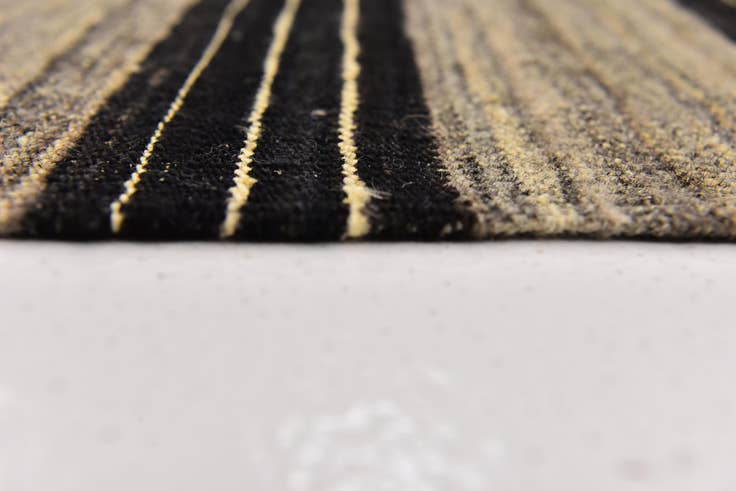Detail image of 6' x 7' 2 Hand Woven Kilim Modern Wool Square Rug