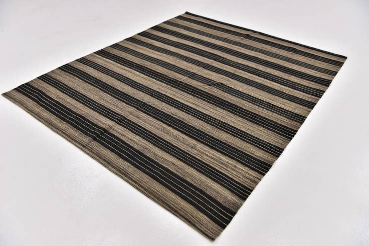 Detail image of 6' 2 x 7' 4 Hand Woven Kilim Modern Wool Square Rug