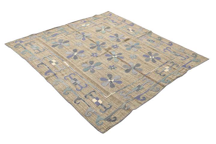 5' 5 x 5' 7 Hand Woven Kilim Suzani Wool Square Rug