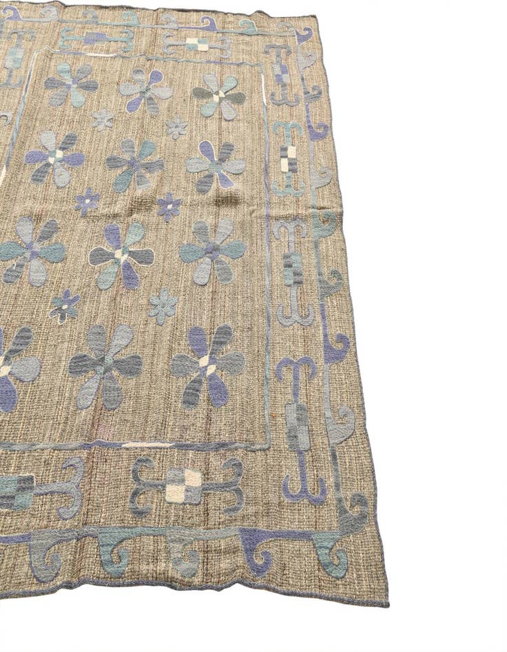 Detail image of 5' 5 x 5' 7 Hand Woven Kilim Suzani Wool Square Rug