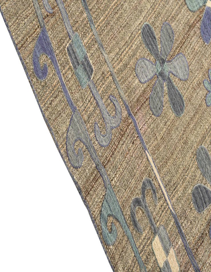 Detail image of 5' 5 x 5' 7 Hand Woven Kilim Suzani Wool Square Rug