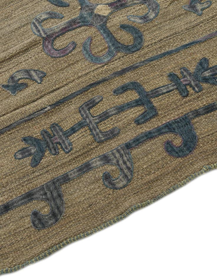 Detail image of 6' x 7' 1  Hand Woven Kilim Suzani Wool Square Rug