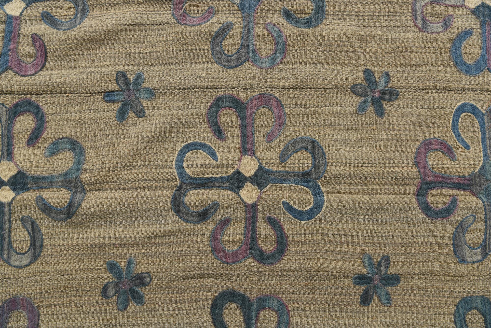 6' x 7' 1 Hand Woven Kilim Suzani Wool Square Rug