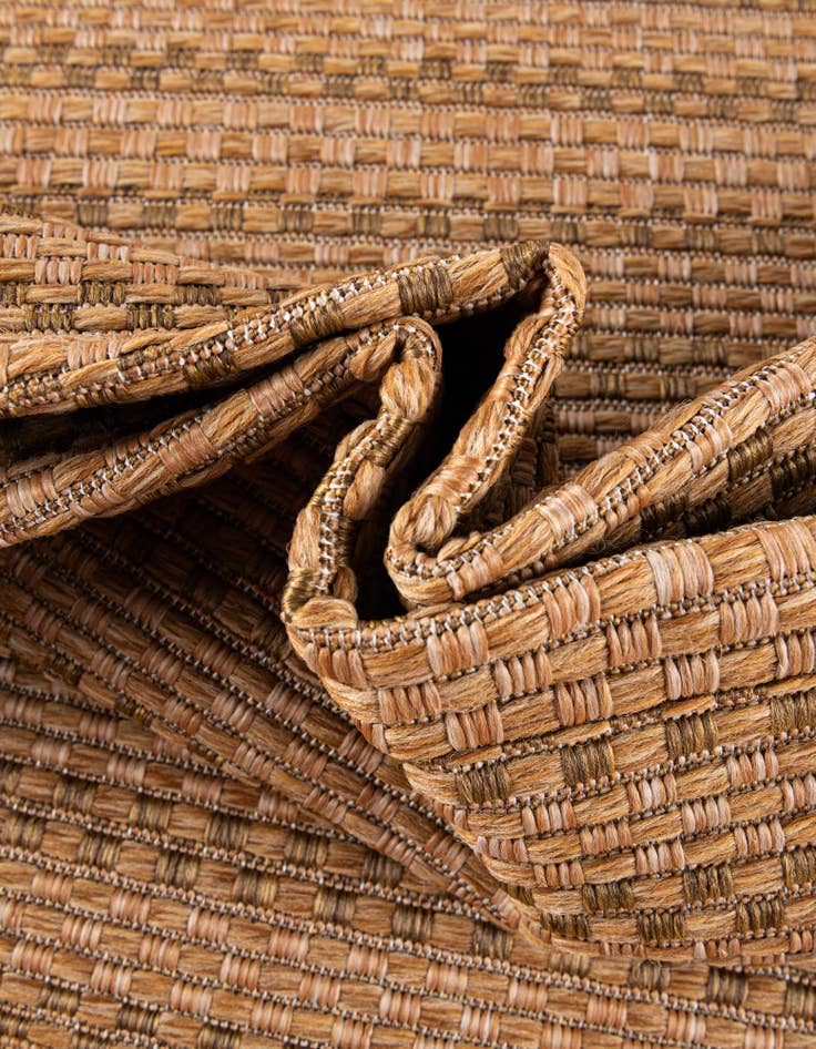 Detail image of 7' 10 x 7' 10 Easy-Clean Border Indoor / Outdoor Square Rug