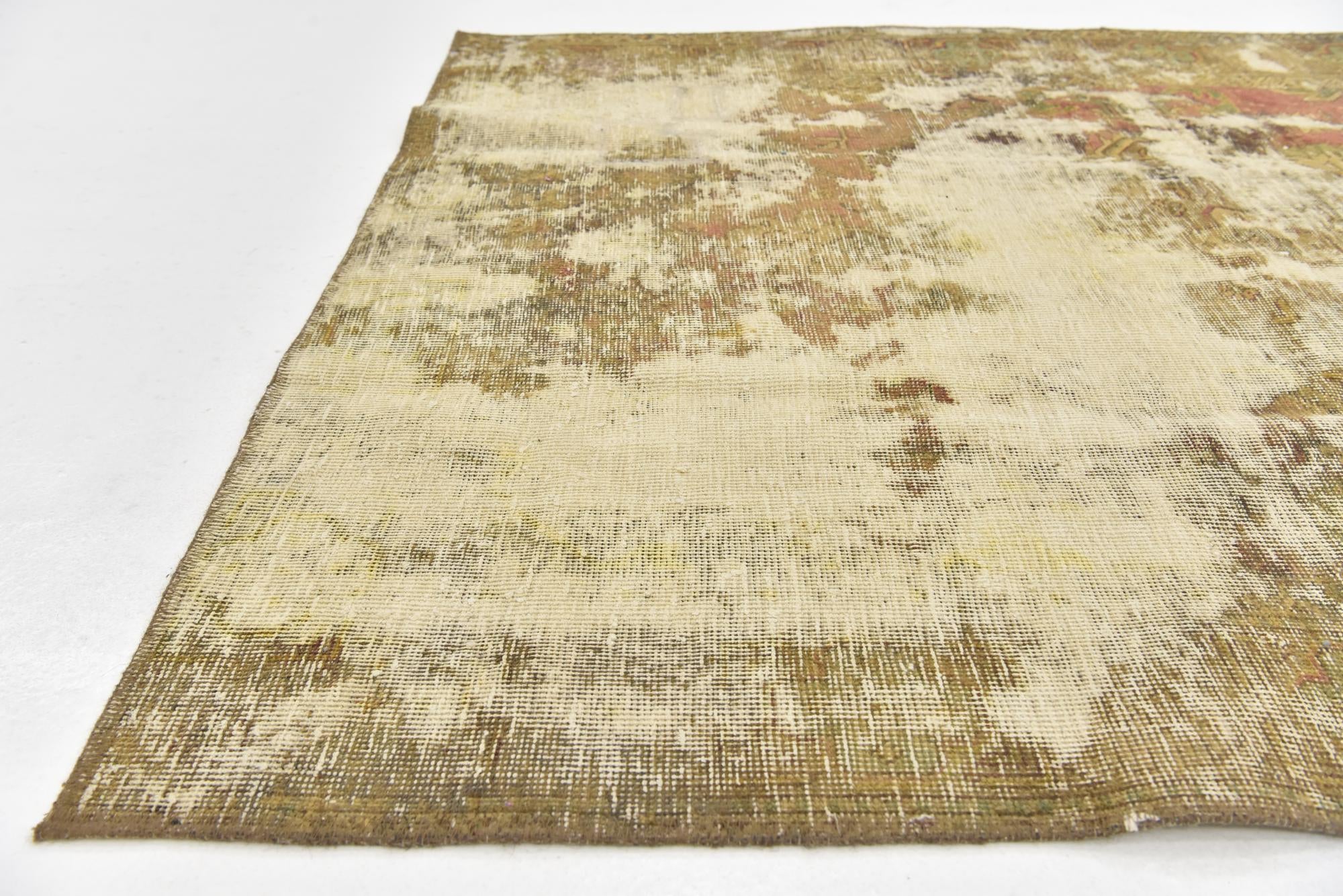 4' 7 x 4' 10 Hand Knotted Ultra Vintage Persian Wool Square Rug
