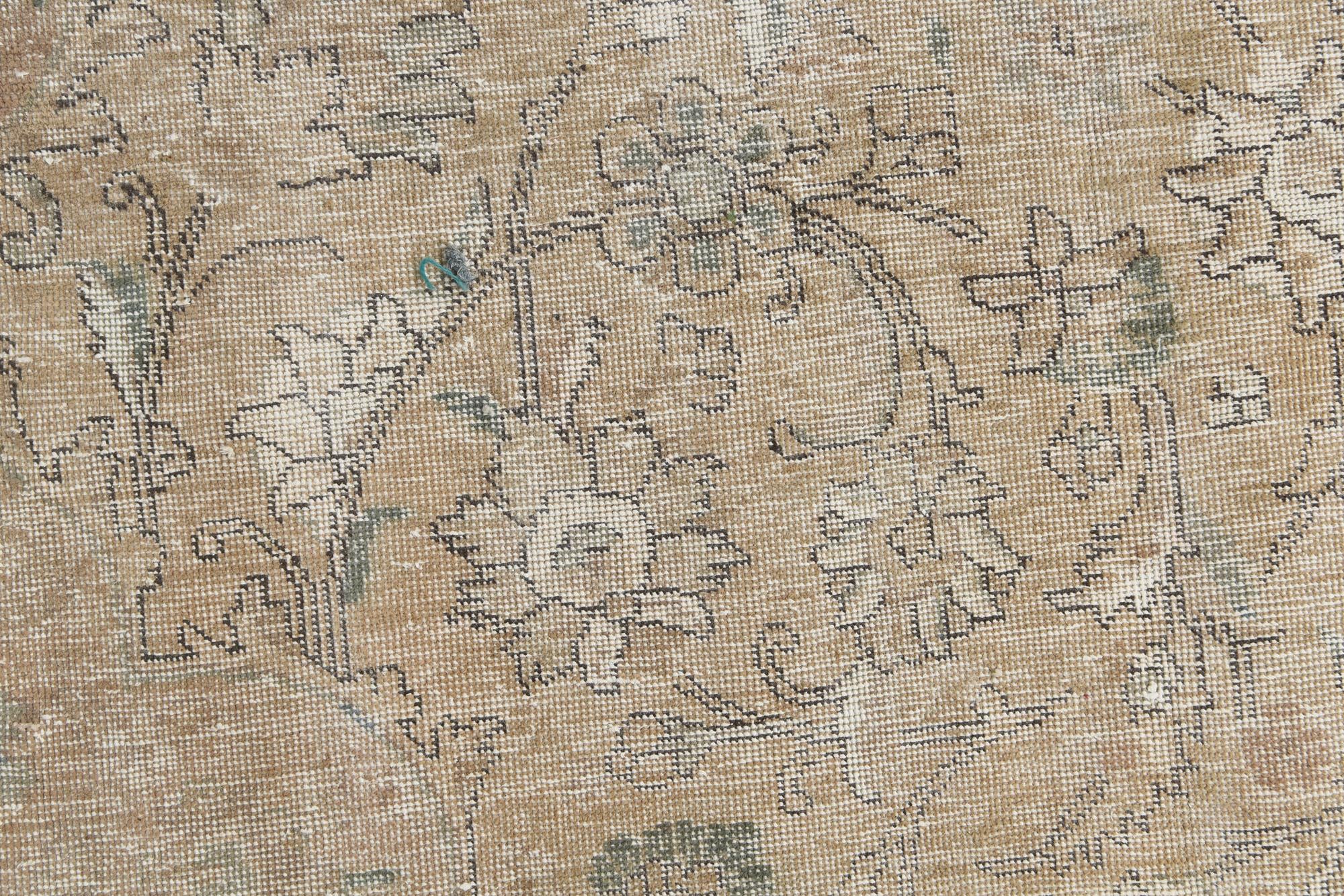 9' x 9' 10 Hand Knotted Ultra Vintage Persian Wool Square Rug