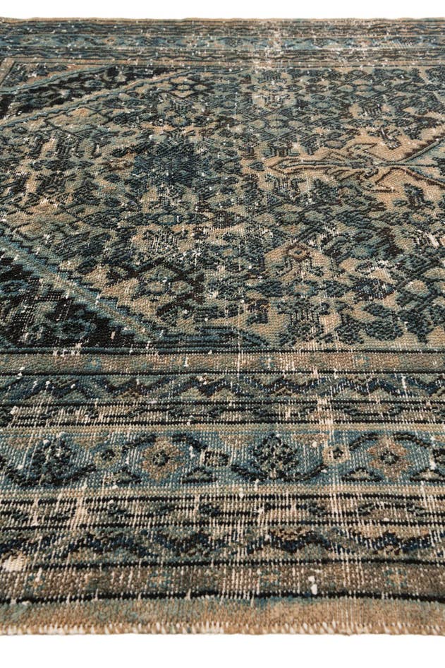 Detail image of 6' 10 x 6' 10 Hand Knotted Ultra Vintage Persian Wool Square Rug
