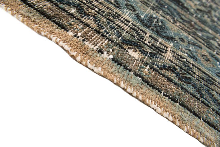 Detail image of 6' 10 x 6' 10 Hand Knotted Ultra Vintage Persian Wool Square Rug