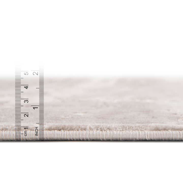 7' 10 x 7' 10 Uptown Lexington Avenue Square Rug