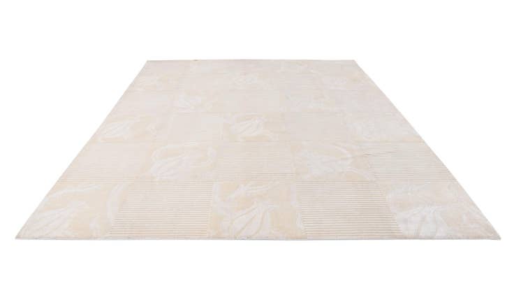 Detail image of 8' 1 x 9' 10 Hand Knotted Darya Wool Rug