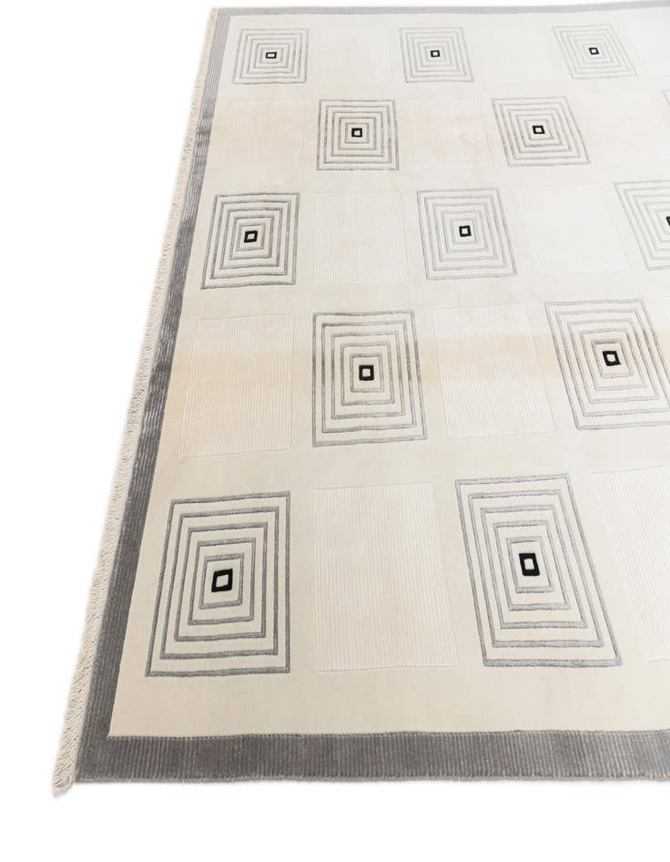 Detail image of 6' 7 x 9' 8  Hand Knotted Darya Wool Rug