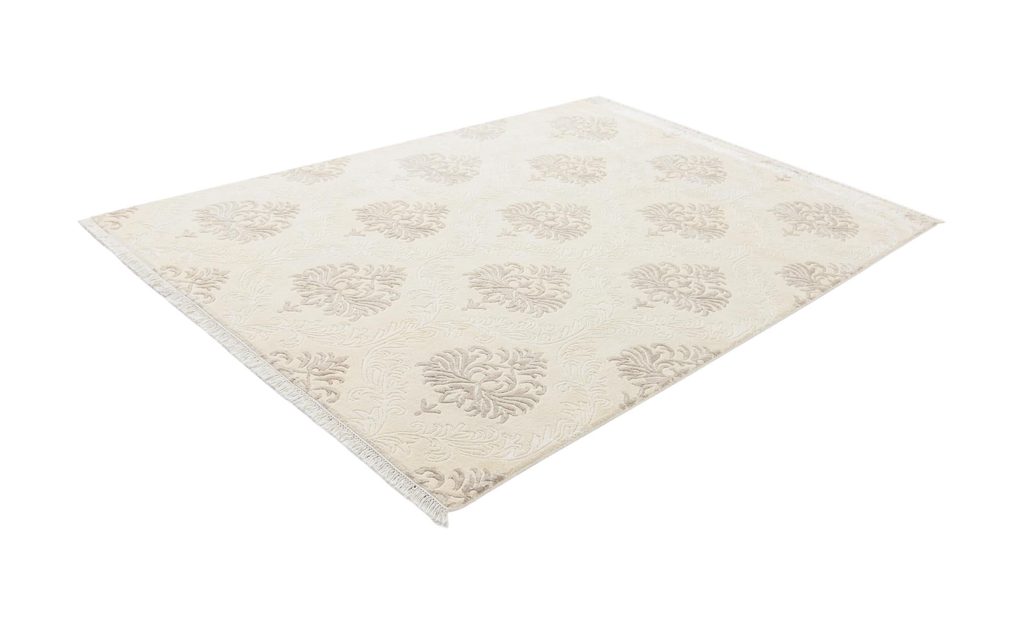 5' 7 x 8' 1 Hand Knotted Darya Wool Rug