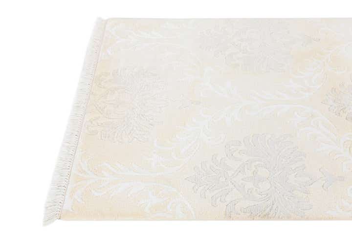 2' 7 x 4' 11 Hand Knotted Darya Wool Rug