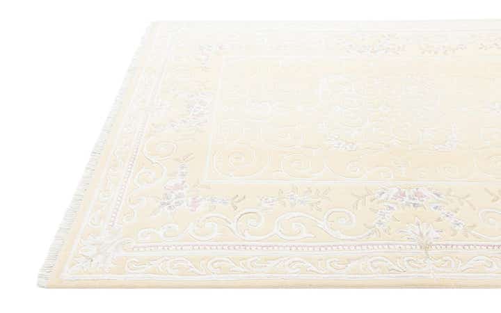 6' 2 x 8' Hand Knotted Darya Wool Rug