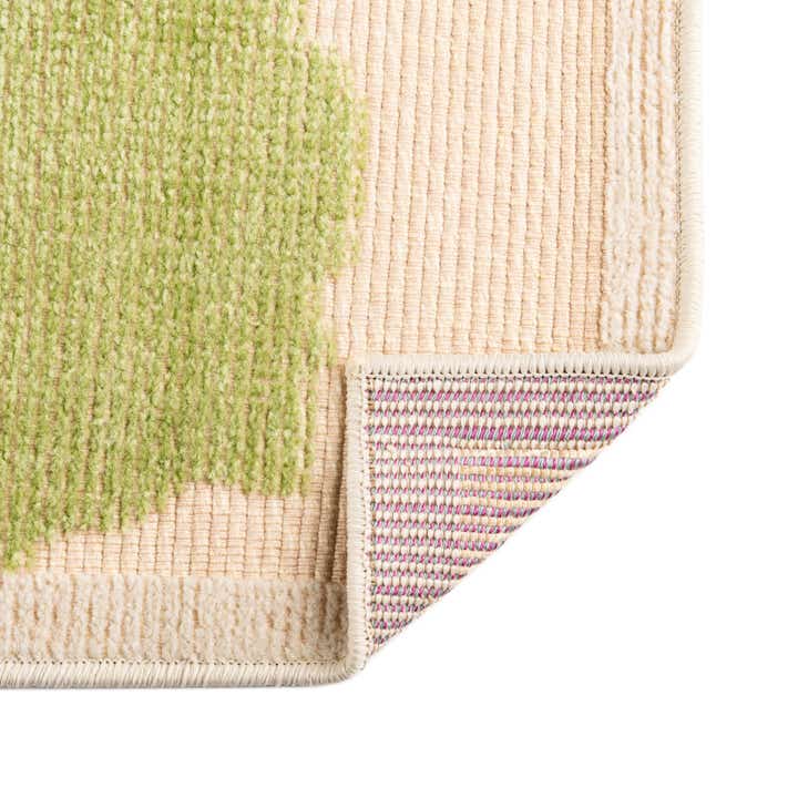 5' 3 x 7' 7 Easy-Clean Indoor / Outdoor Rug