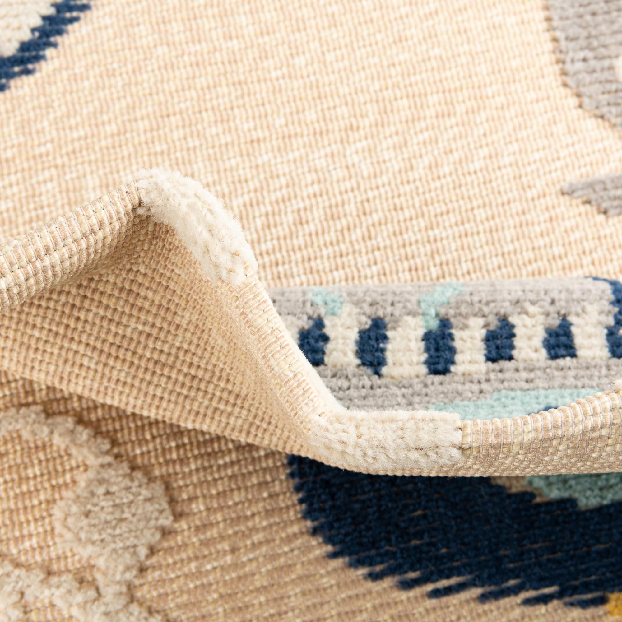 160cm x 230cm Easy-Clean Indoor / Outdoor Rug