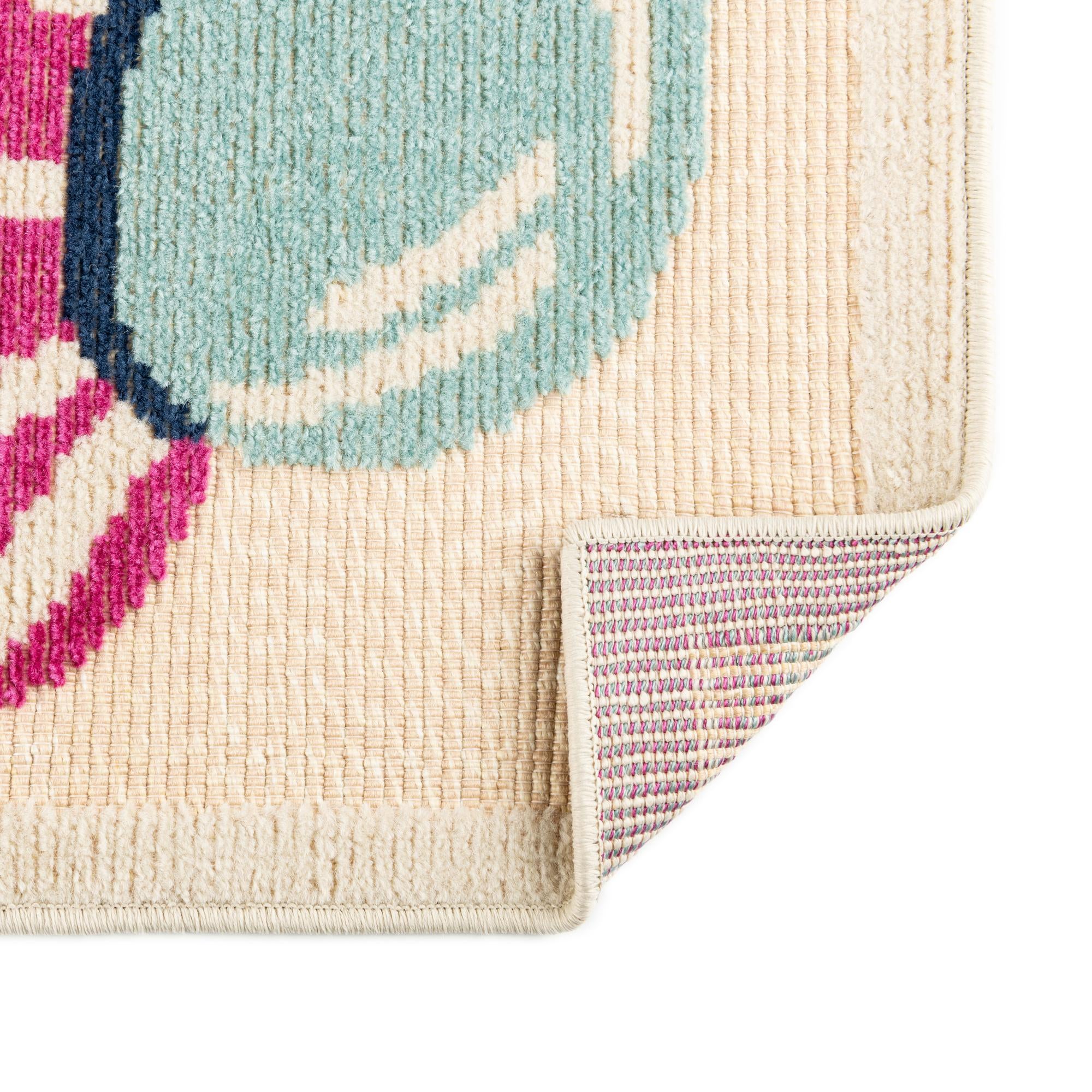 160cm x 230cm Easy-Clean Indoor / Outdoor Rug