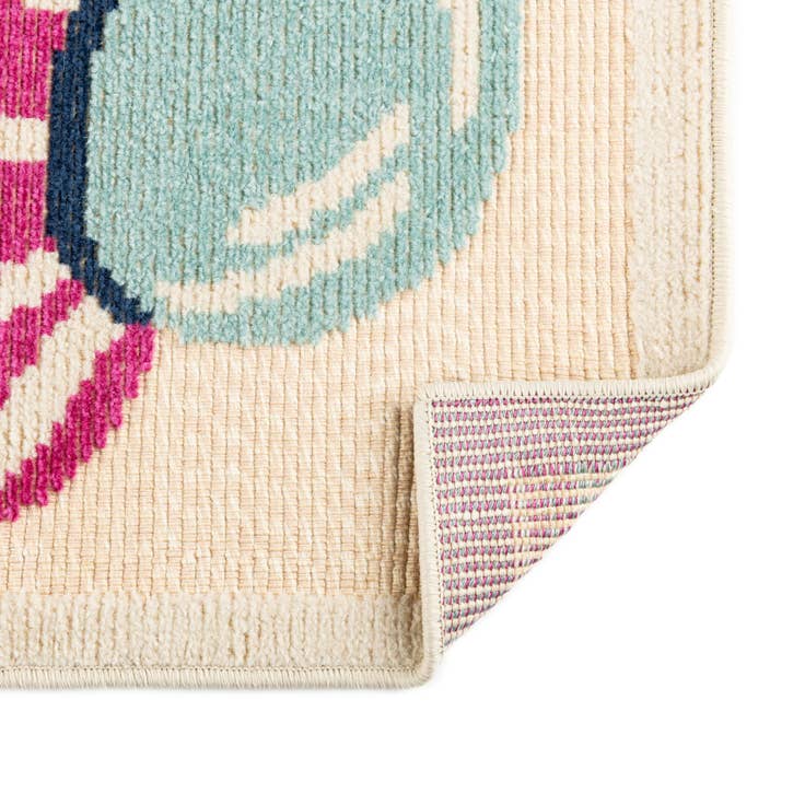 Detail image of 160cm x 230cm Easy-Clean Indoor / Outdoor Rug