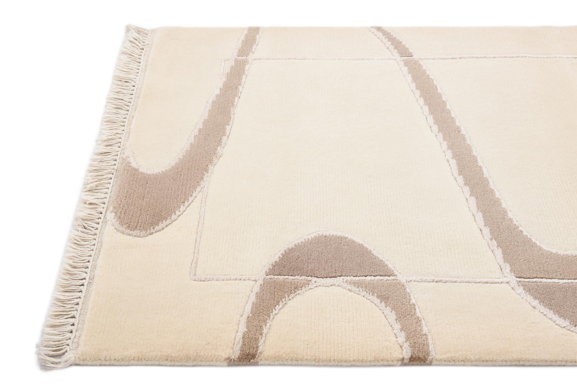 2' 7 x 9' 10 Hand Knotted Darya Wool Runner Rug