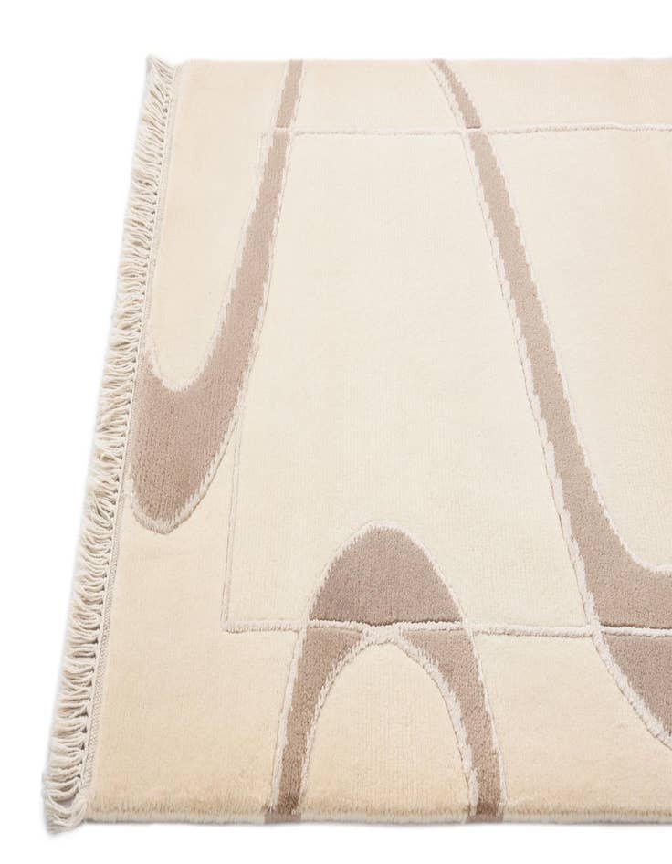 Detail image of 2' 7 x 9' 10  Hand Knotted Darya Wool Runner Rug