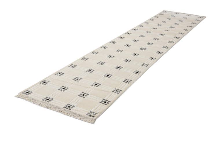 Detail image of 2' 7 x 12' 11 Hand Knotted Darya Wool Runner Rug