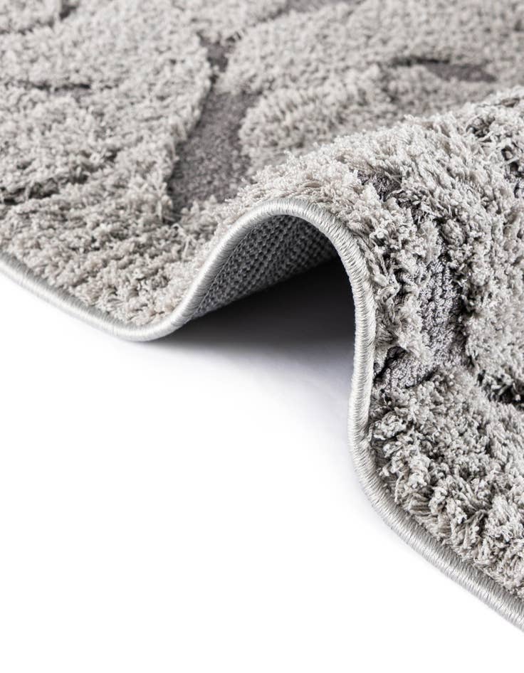 Detail image of 5' x 7' Botanical Shag Rug