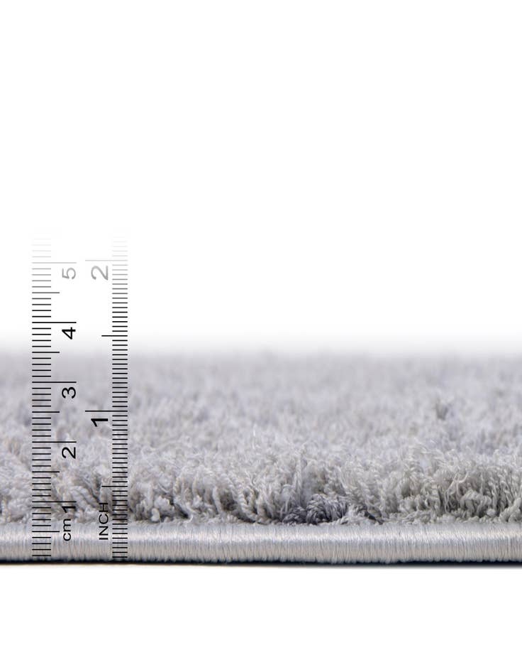 Detail image of 5' x 8' Floral Shag Rug