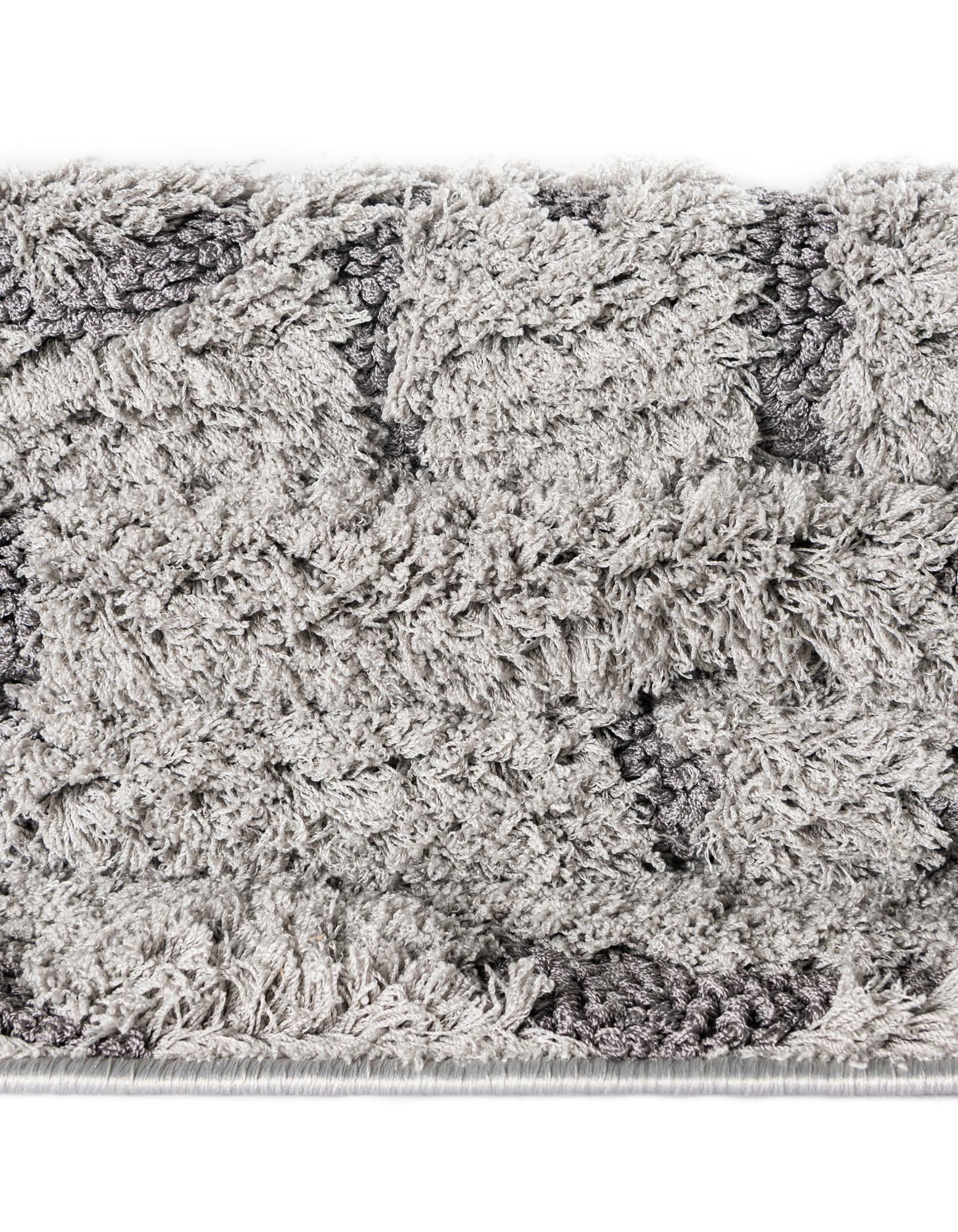 2' 7 x 10' Floral Shag Runner Rug