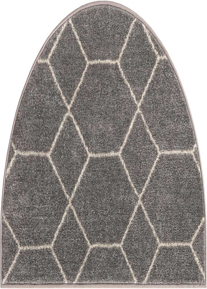 2' 2 x 3' 7 Lattice Frieze Hearth Rug