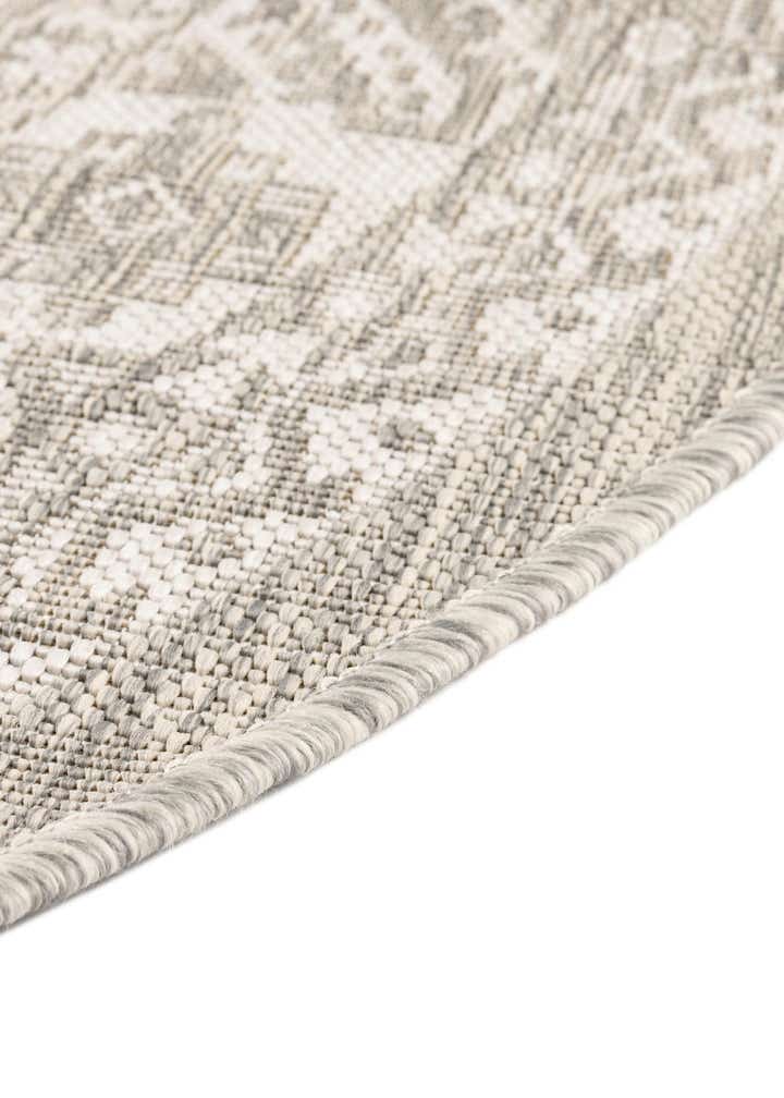 2' 7 x 4' Easy-Clean Aztec Indoor / Outdoor Hearth Rug
