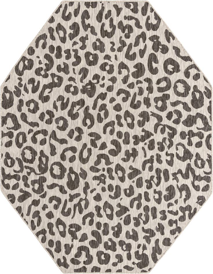 Detail image of 7' 10 x 7' 10 Easy-Clean Safari Indoor / Outdoor Octagon Rug