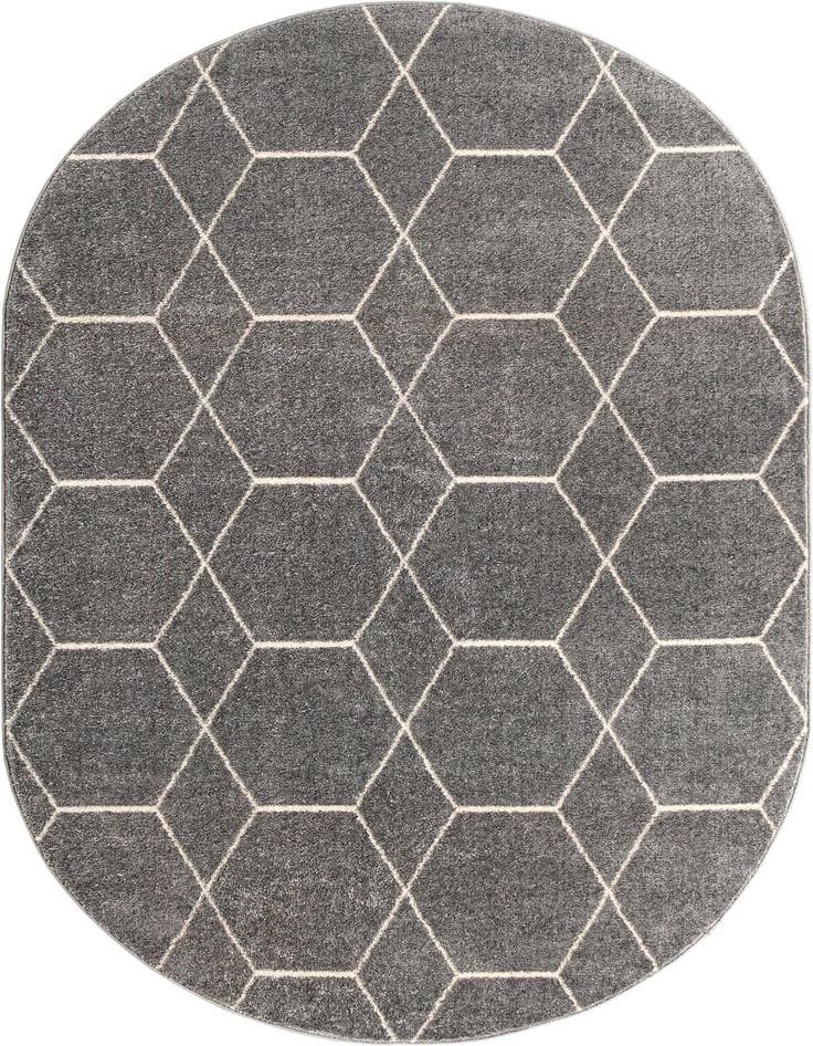Detail image of 3' x 5' 3 Lattice Frieze Oval Rug