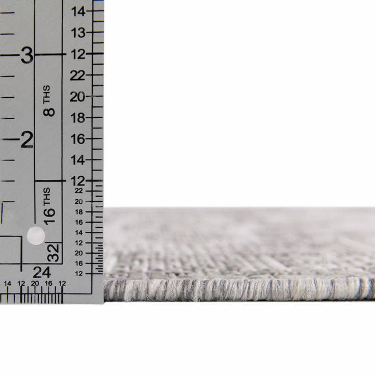 Detail image of 3' x 5' 3 Easy-Clean Aztec Indoor / Outdoor Oval Rug