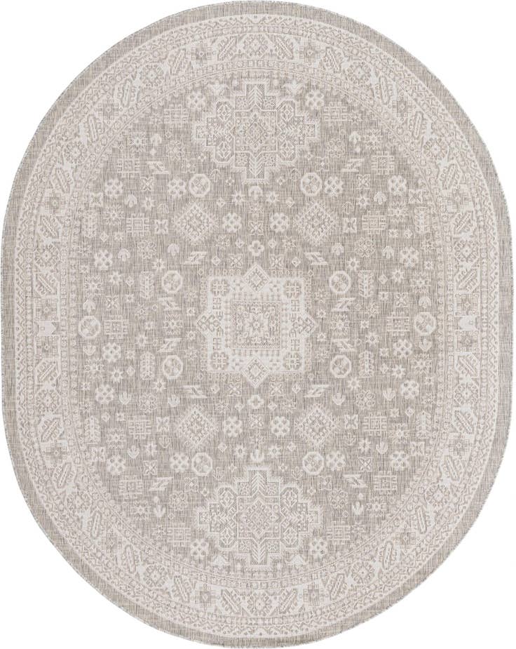 Detail image of 7' 10 x 10' Easy-Clean Aztec Indoor / Outdoor Oval Rug