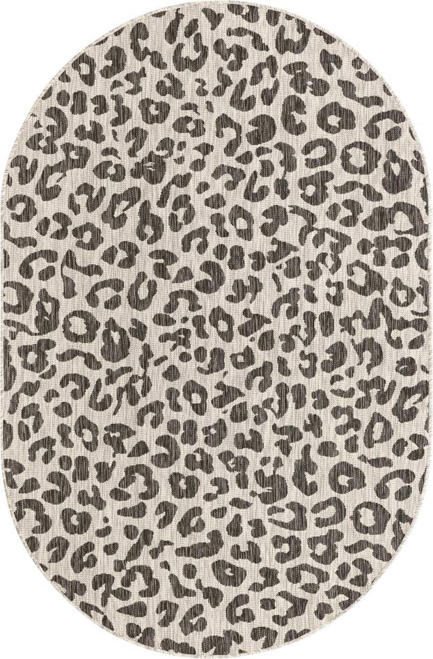 Detail image of 5' 3 x 8' Easy-Clean Safari Indoor / Outdoor Oval Rug