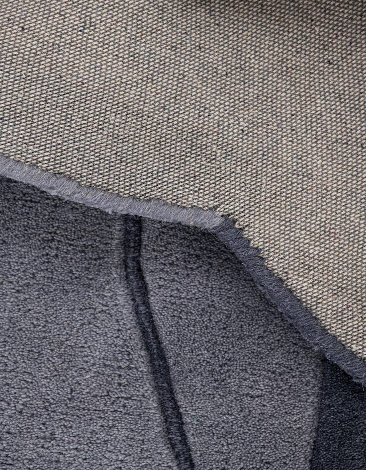 Detail image of 1' 10 x 3' 8 Playtime Kids Wool Oval Rug