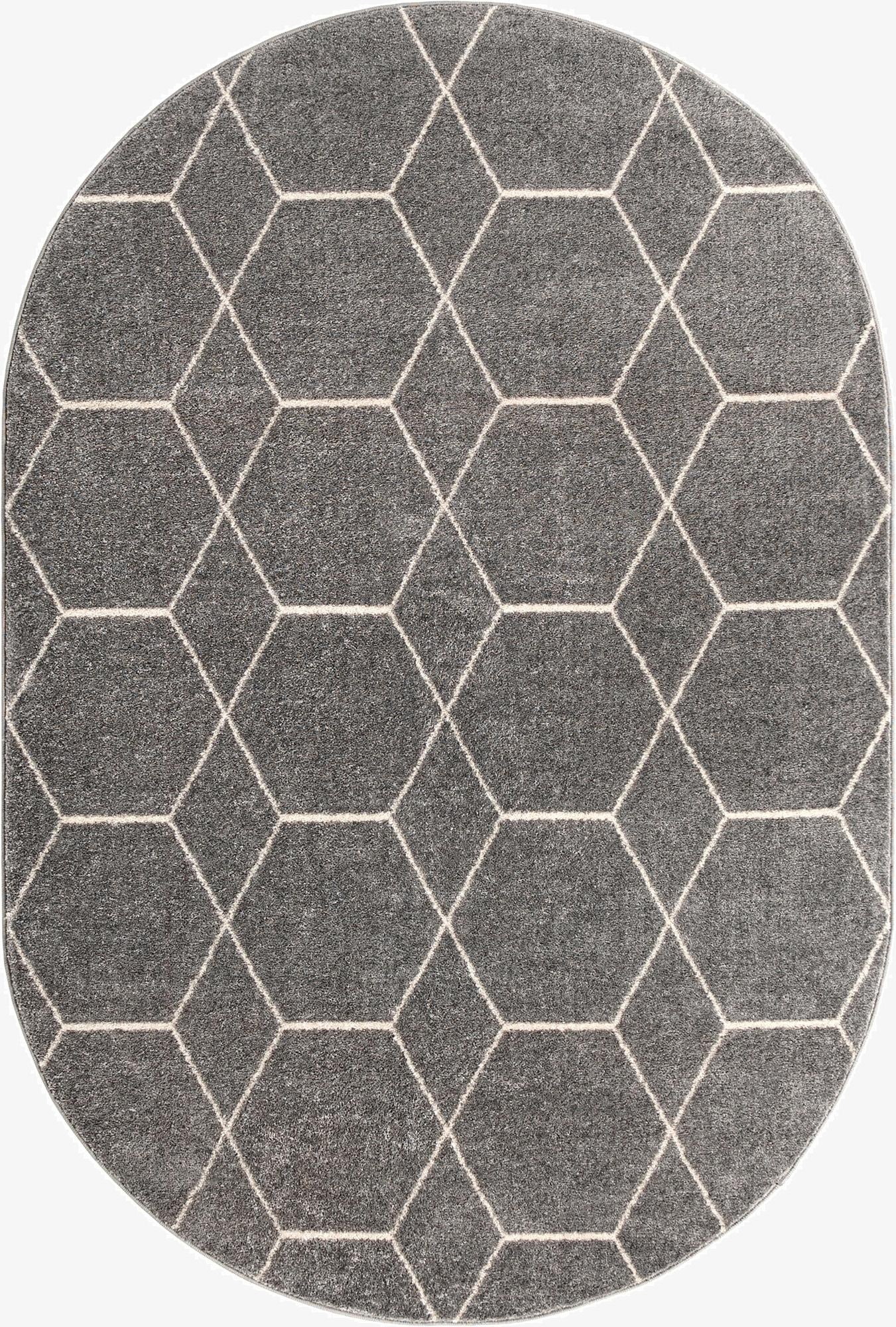 Primary image 4' x 6' Trellis Frieze Oval Rug