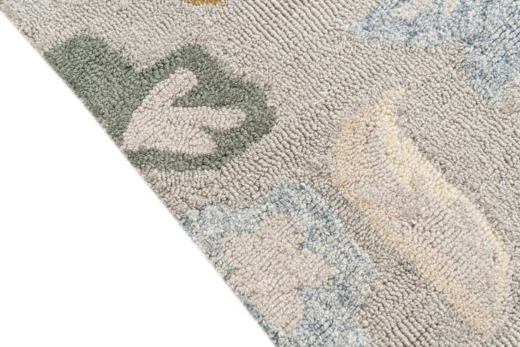 Detail image of 3' x 4' 10 Agra Rug