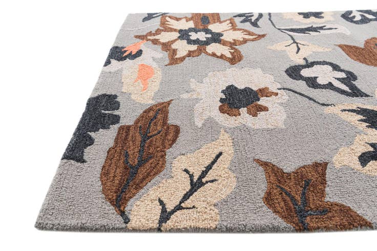 Detail image of 4' x 6' Agra Rug