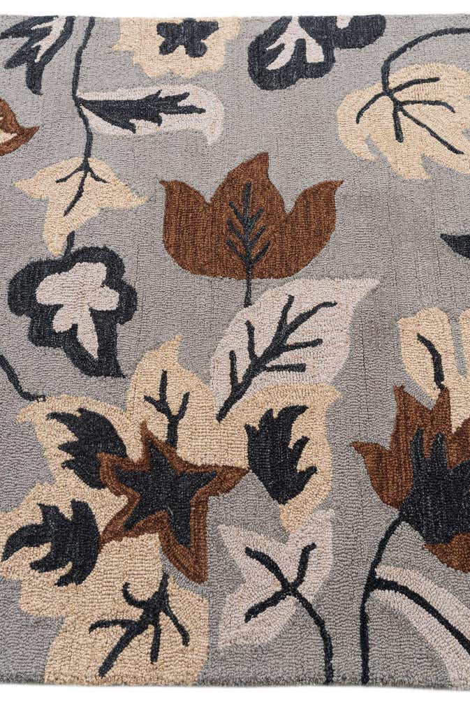 4' x 6' Agra Rug