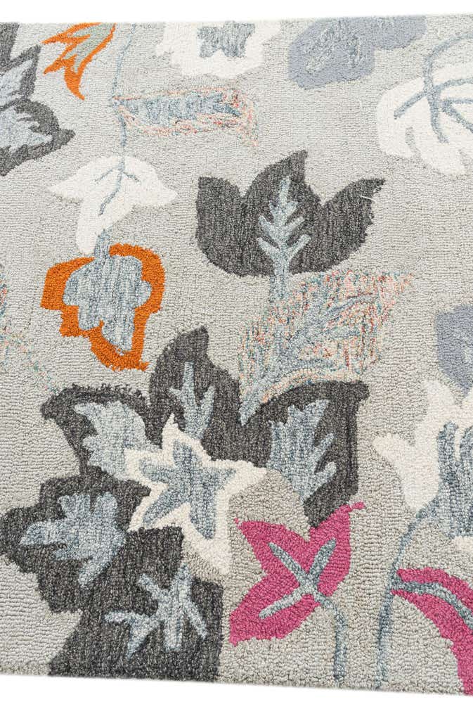 4' 1 x 6' Agra Rug