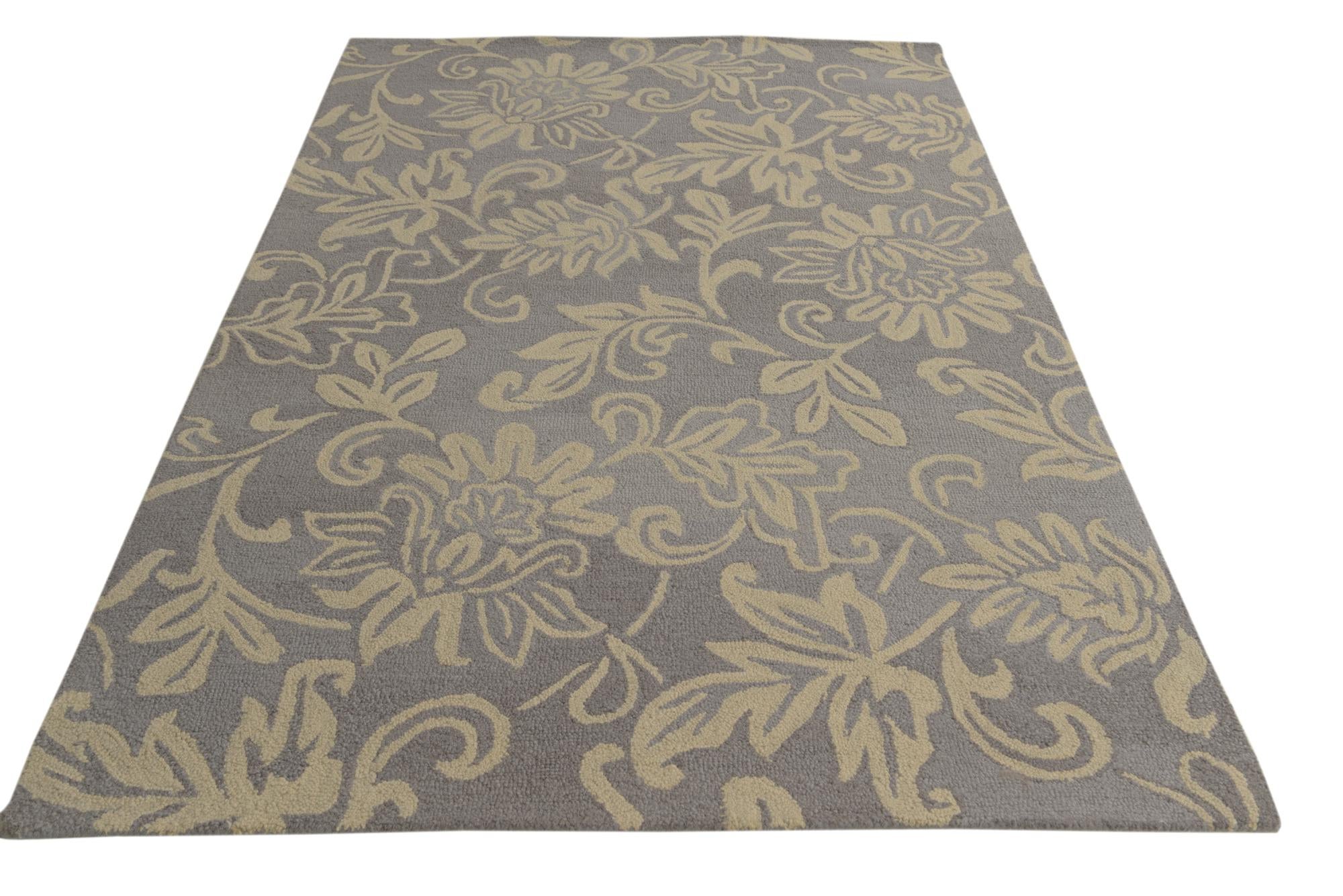 5' x 8' Agra Rug