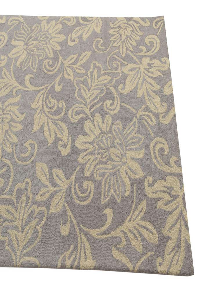 5' x 8' 1 Agra Wool Rug
