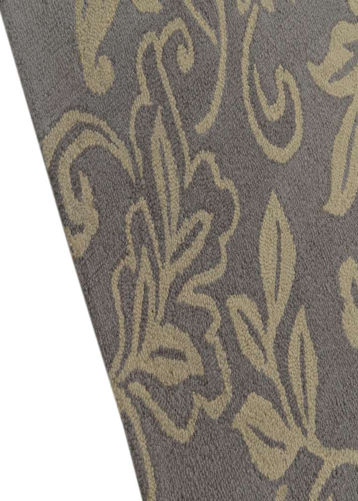 5' x 8' Agra Wool Rug