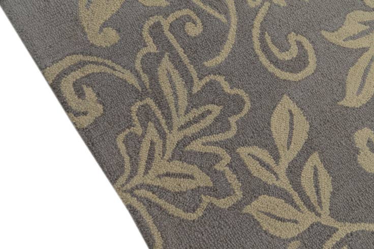 Detail image of 5' x 8' Agra Wool Rug