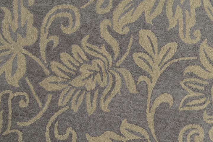 5' x 8' Agra Wool Rug
