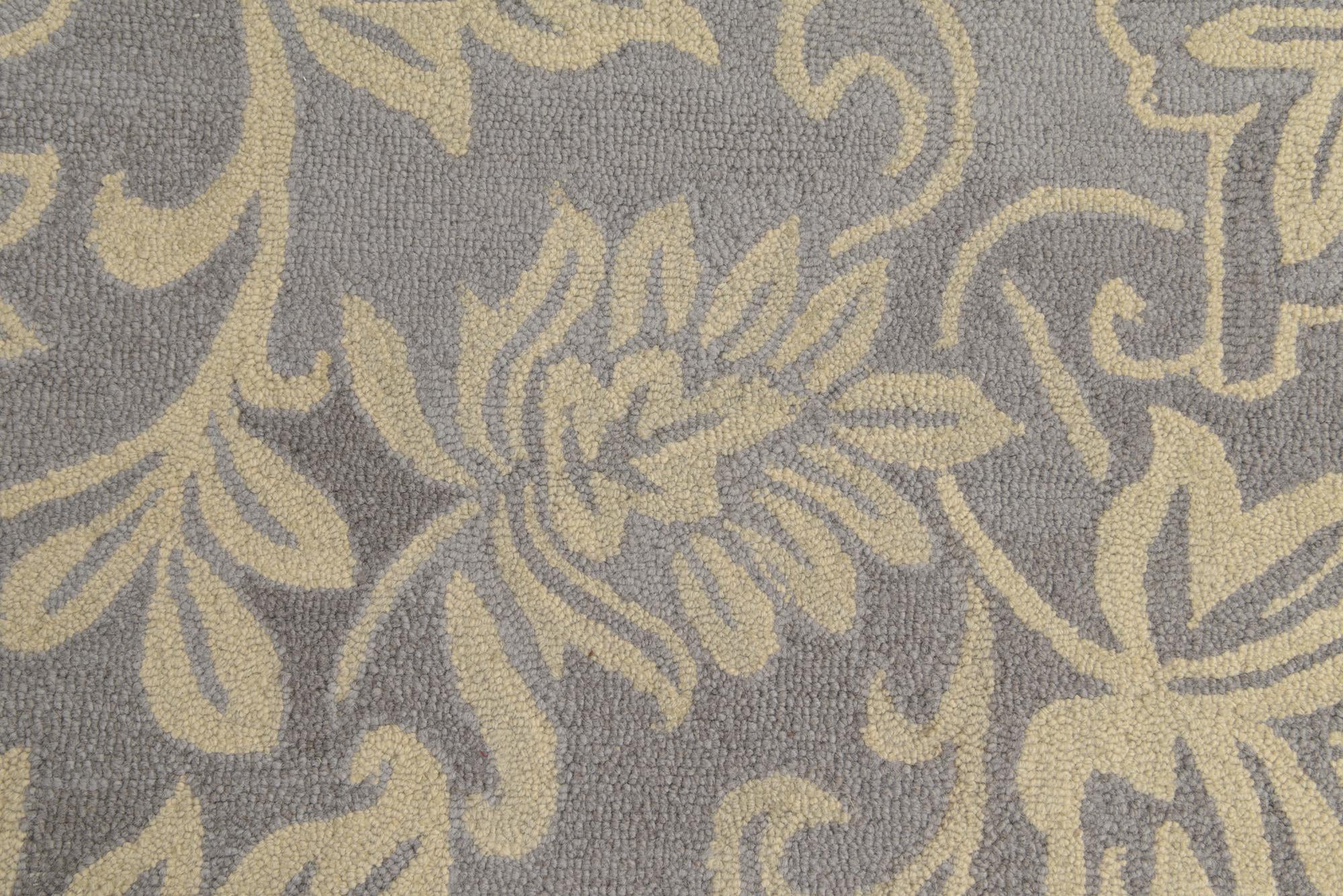 5' x 8' Agra Wool Rug