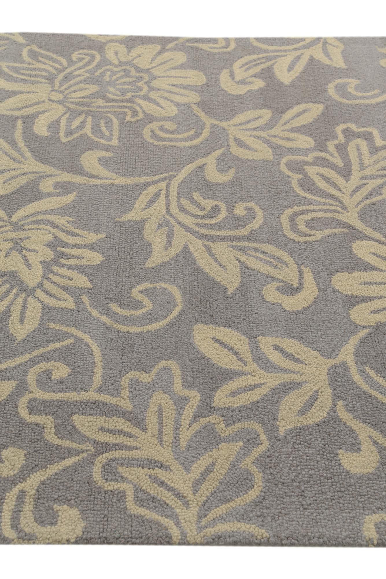 5' x 8' Agra Wool Rug
