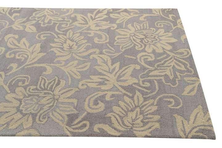 5' x 8' Agra Wool Rug