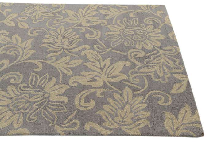 5' 1 x 8' Agra Wool Rug